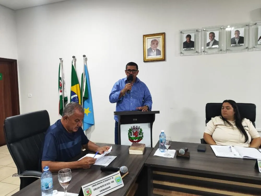 Vereador Donizete Policia propõe em indicação, compra de uniformes para alunos da Banda Marcial Cristo Redentor em Deodápolis