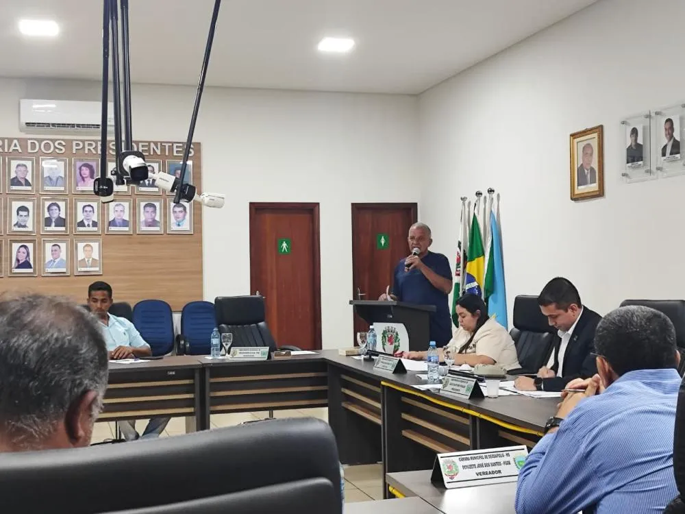 Vereador Edmilson da Banda solicita emenda a Zé Teixeira para construção de sede própria da Banda Marcial