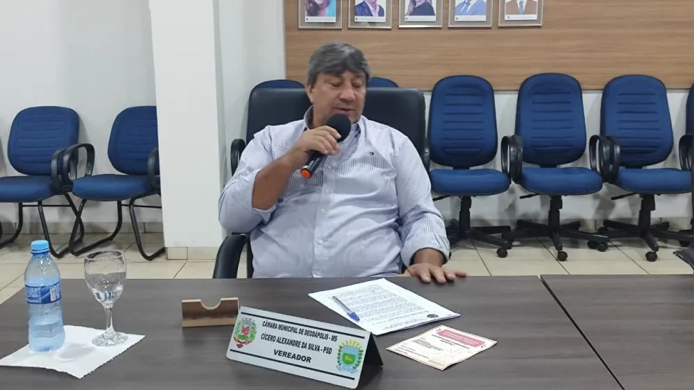 Vereador Cicinho solicita instalação de quebra-molas na Rua Monte Horebe, no bairro João Paulo II