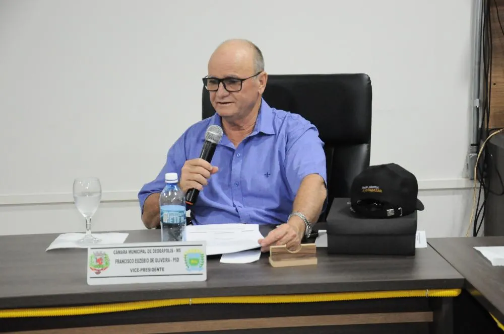 Vereador Francisco Eusébio propõe em indicação, manutenção e limpeza de ruas e calçadas no BNH I Plano em Deodápolis