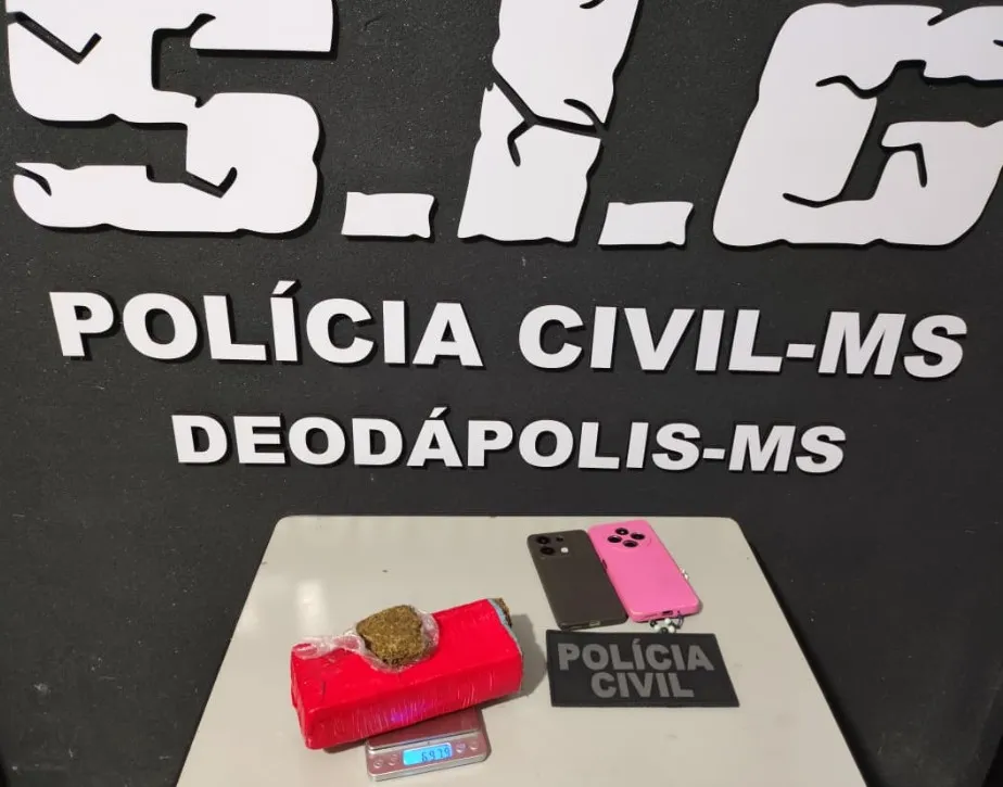 Operação da Polícia Civil resulta em prisão de traficante em posse de tablete de maconha