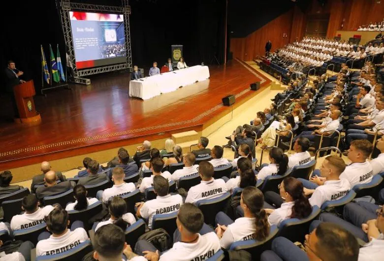 MS reforça segurança com formação de 472 novos policiais civis