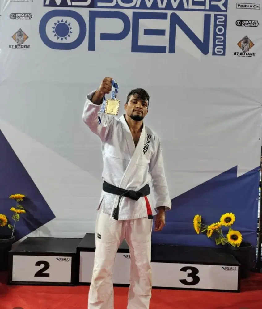 Atletas de Deodápolis conquistam títulos no Open Dourados de jiu-jitsu