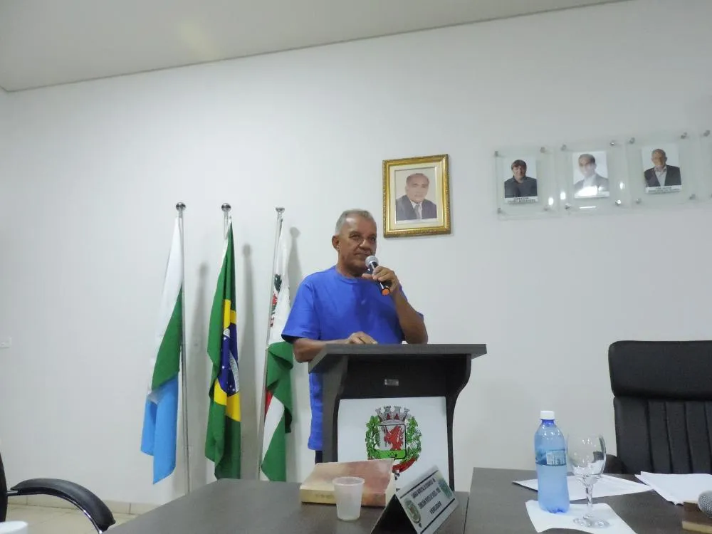 Vereador Edmilson da Banda propõe em indicação, aumento salarial para servidores que recebem até R$ 2 mil em Deodápolis