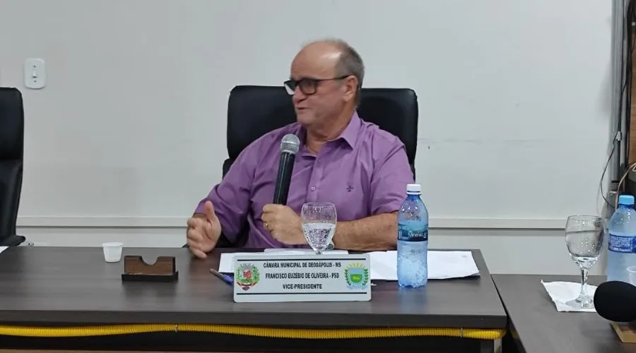 Vereador Francisco Eusébio pede patrolamento e cascalhamento na 17ª Linha