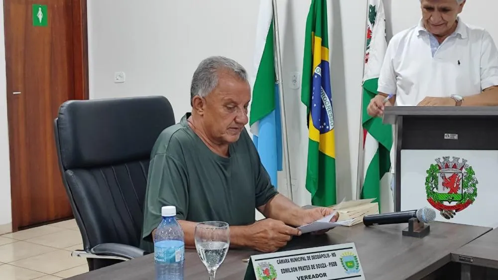 Vereador Edmilson da Banda pede quebra-molas em toda a Rua Pedro Firmino do Nascimento
