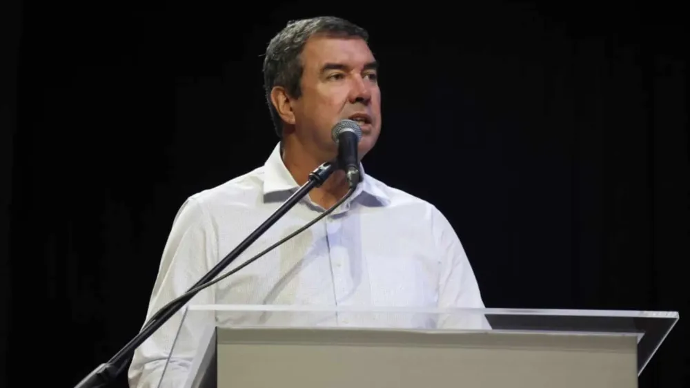 ‘Temos que entender a proposta’, diz Riedel sobre Lula compensar perdas para MS reduzir ICMS do diesel