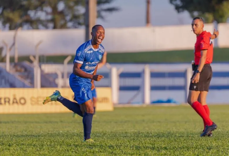 Ivinhema começa Série D do Brasileiro com vitória no Saraivão
