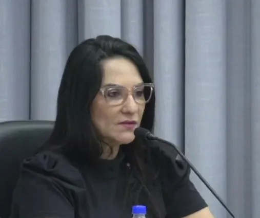 Vereadora Lucimar Viana cobra reforço de profissionais e expõe sobrecarga no Hospital de Ivinhema