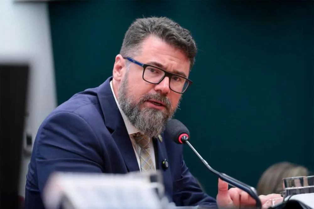 Marcos Pollon anuncia recurso após Conselho de Ética aprovar suspensão do mandato