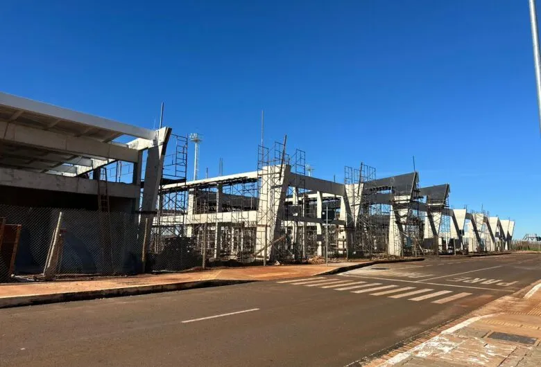 Novo terminal do Aeroporto de Dourados deve ser entregue no primeiro semestre do ano que vem - Crédito: Divulgação