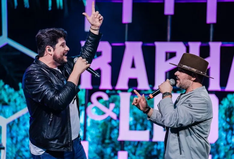 Rapha & Leo assumem o palco principal da Festa Junina a partir das 22h deste sábado - Crédito: Divulgação