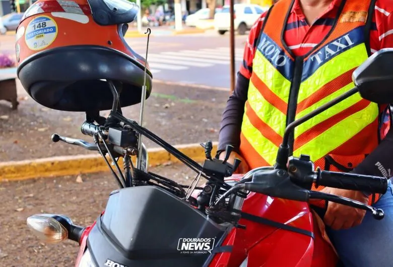 Mototaxistas de Dourados precisam fazer a vistoria nos veículos - Crédito: Clara Medeiros/Arquivo/Dourados News