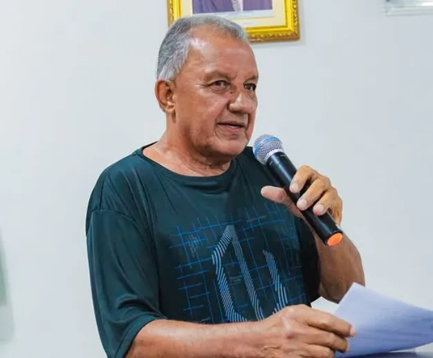 Vereador Edmilson da Banda propõe premiação para alunos e escolas com melhor desempenho em Deodápolis