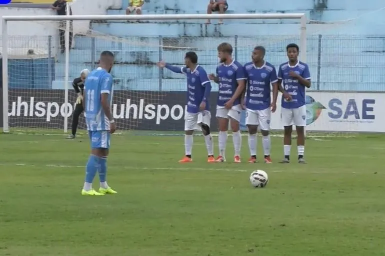 Ivinhema saiu na frente, mas não conseguiu segurar vantagem na etapa final (Reprodução: CRAC TV)