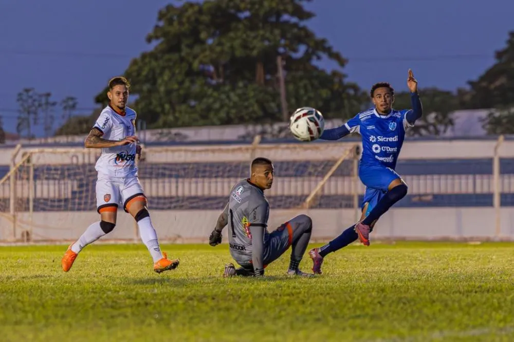 Ivinhema terminou a primeira fase com 13 pontos em dez jogos disputados (Foto: Ribero Jr.)