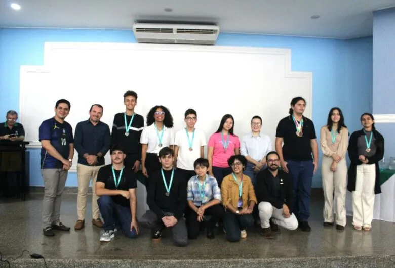 Estudantes premiados em Dourados por bom desempenho na OBMEP em 2025 - Crédito: Divulgação