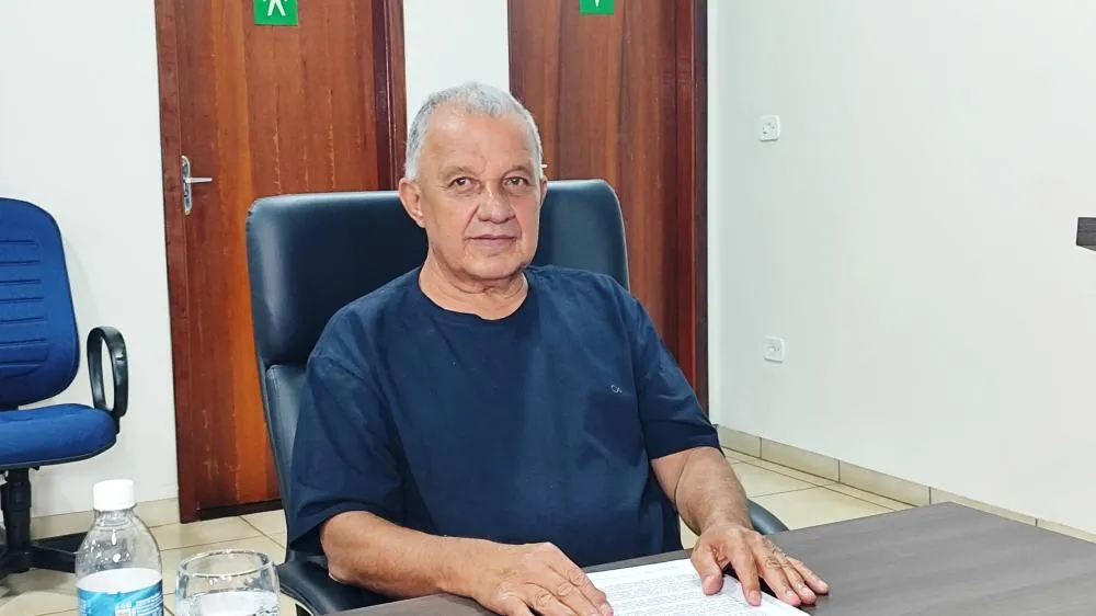 Edmilson da Banda volta a cobrar plano de saúde para servidores de Deodápolis