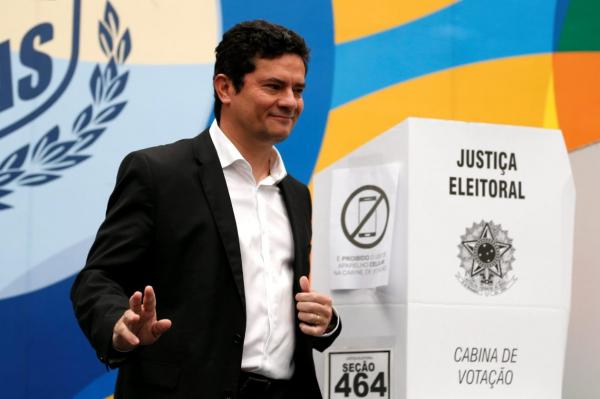 Moro vai assumir com amplos poderes um Ministério da Justiça fortalecido