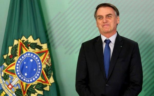Presidente Jair Bolsonaro embarca em primeiro voo oficial da FAB